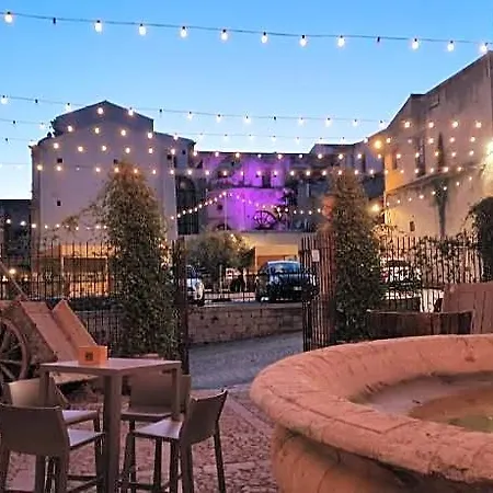 Hotell Niche Noto